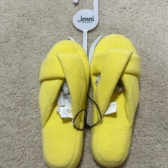 NWT JENNI Intimates Yellow Terry Slippers 7-8 - Picture 1 of 4